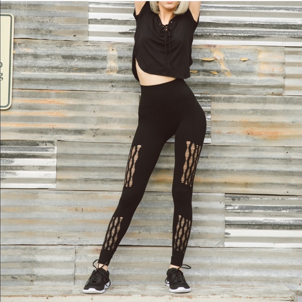 NWT viscose black high waisted cutout leggings